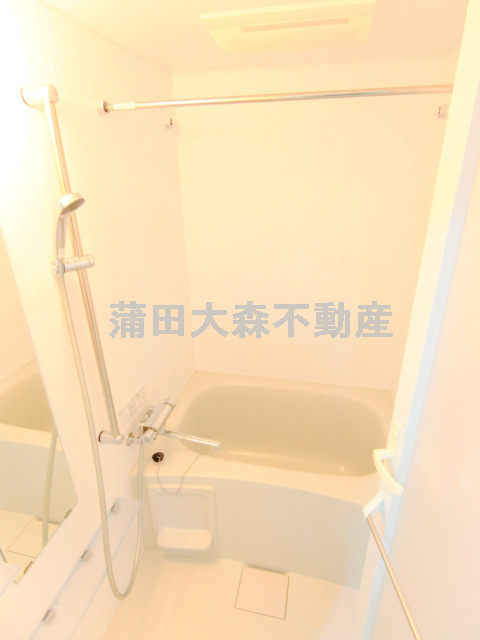 ブライズ蒲田EASTの浴室|浴室乾燥機付きのバスルーム　お風呂