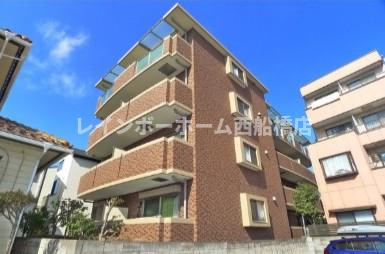 浦安市堀江４丁目のアパート