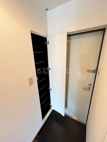 福岡市南区玉川町の賃貸マンションの玄関