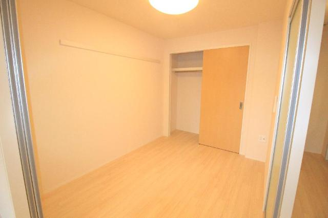 サンパレス小山の内装|洋室