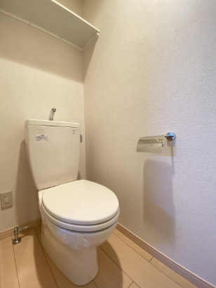 アクティオン薬園町のトイレ|ゆったりとした空間のトイレです