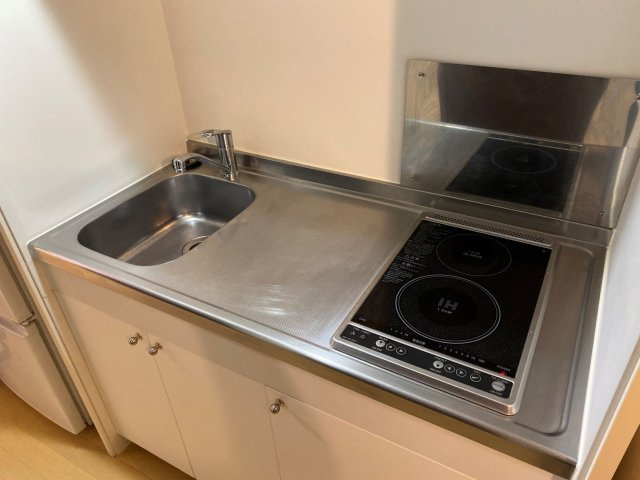 クレイノルタンブル大成のキッチン