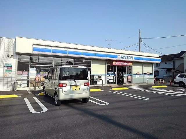 Ｔ．ＭガーデンⅢの周辺|ローソン東越谷四丁目店まで550m