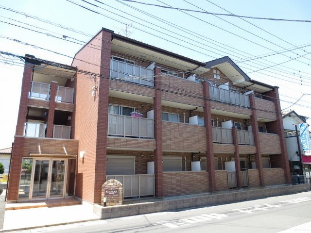 サンハイム武里の外観