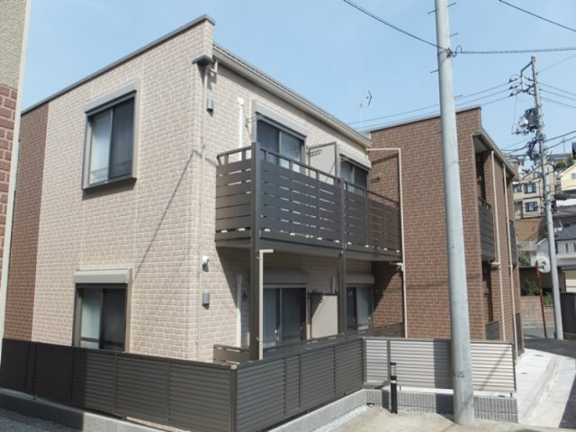 クレイノベルロサージュの外観
