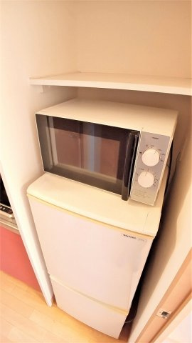 レオパレスＳｍｉｌｅ　Ｓのその他|冷蔵庫電子レンジ付き