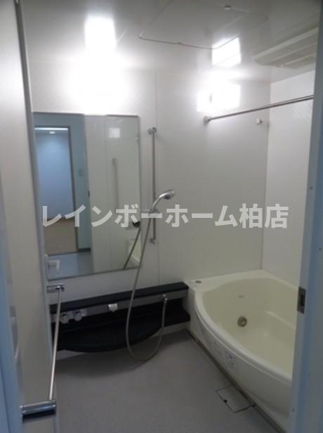【仲介手数料：50％OFF】対象物件！の浴室|追い焚き機能・浴室乾燥機があります
