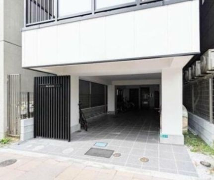 mocaのエントランス|落ち着いたエントランスです