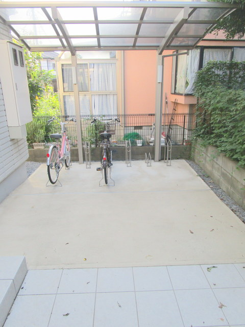 フラワーメゾンのその他共用部分|★駐輪場★