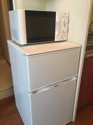 【その他】 | レオパレスカネエーズ松ヶ丘Ｂ棟 | 冷蔵庫・電子レンジ　(実際と異なる場合が御座います)
