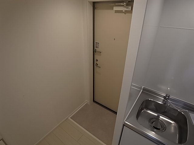 神戸市兵庫区切戸町のアパートの玄関|シューズボックス付き