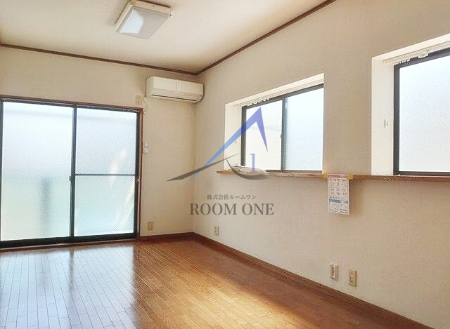 ＹＭハウスの居間・リビング|洋室のお部屋です。