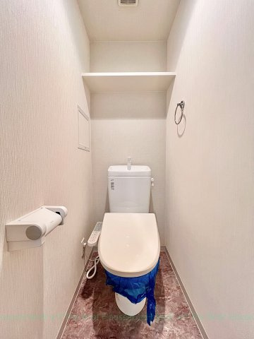 プレサンス名古屋ＳＴＡＴＩＯＮディーヴァのトイレ