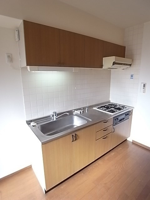 尼崎市小中島２丁目の賃貸マンションのキッチン