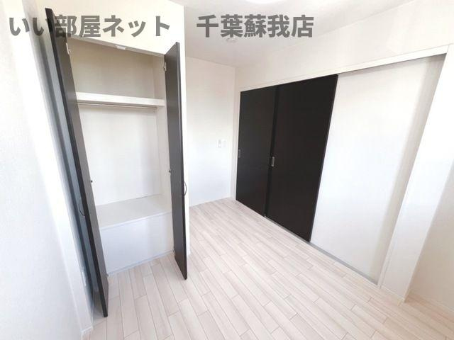 サンライズ・ガーデンⅢの寝室|使い勝手のいい寝室です