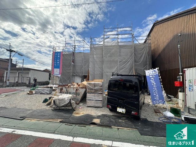 加東市社　第22期　新築一戸建ての外観|周辺は落ち着いた街並みの住宅地！子育てがしやすい住環境です！まだ未完成ですが、現地でしかわからない事もございます。是非一度ご覧ください。