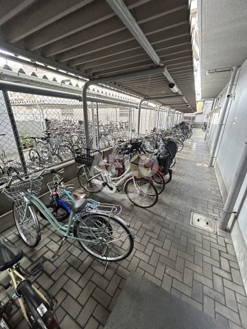 阪神ハイグレードマンション3番館　鷺洲小学校区のその他共用部分|阪神ハイグレードマンション3番館　駐輪場