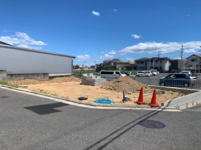 【外観】 | Livele Garden.S堺市東区日置荘西町8丁 | 採光・通風・開放感に恵まれた南西角地！（8月7日撮影）