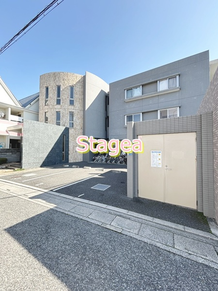 グランプエルタの外観