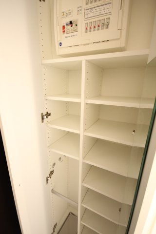【玄関】