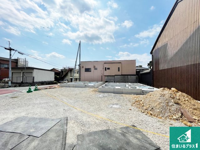 加東市社　第22期　新築一戸建ての外観|周辺は落ち着いた街並みの住宅地！子育てがしやすい住環境です！まだ未完成ですが、現地でしかわからない事もございます。是非一度ご覧ください。