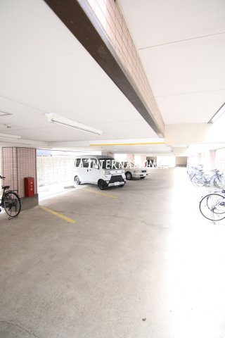 ベイグランデ北栄の駐車場
