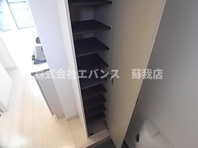 【エントランス】 | ファミリエールエム本千葉