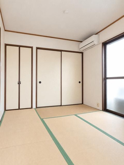 【寝室】 | ヴィレッジ大原