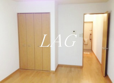 【居間・リビング】 | アンプルール　クラージュ堀内 | 洋室のお部屋です。