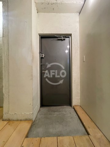 GARRET南堀江の玄関