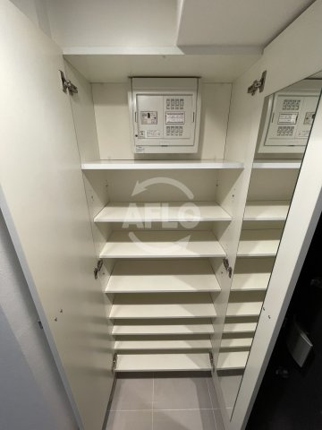 アーデン京町堀ウエストの収納|アーデン京町堀ウエスト　シューズBOX