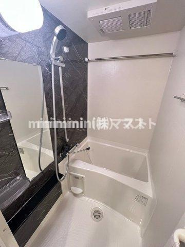 MELDIA CREST NAMBA SOL TERRACEの浴室|別カラー参考写真