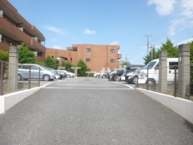 エムズ・アーク Ａ棟の駐車場|駐車場（要空き確認）