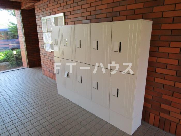 エムズ・アーク Ａ棟のその他共用部分|宅配ボックス