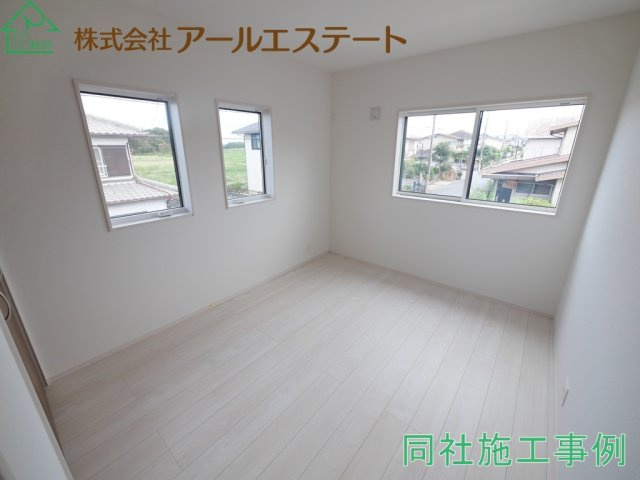 高砂市米田町米田1期　　　JR「宝殿駅」徒歩19分の寝室|同社施工事例