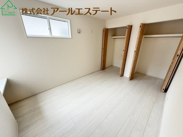 高砂市米田町米田　　　JR「宝殿駅」徒歩19分の寝室