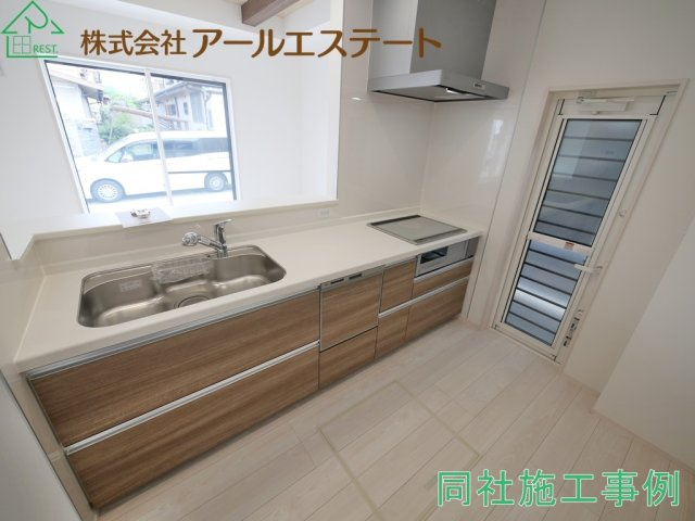 高砂市米田町米田1期　　　JR「宝殿駅」徒歩19分のキッチン|同社施工事例