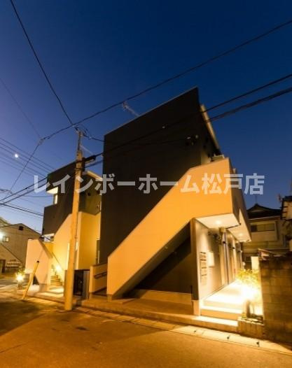 仲介手数料（賃料の1.10ヵ月）の50％OFF対象物件！の外観