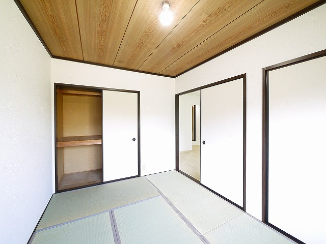 坂本ハイツの和室