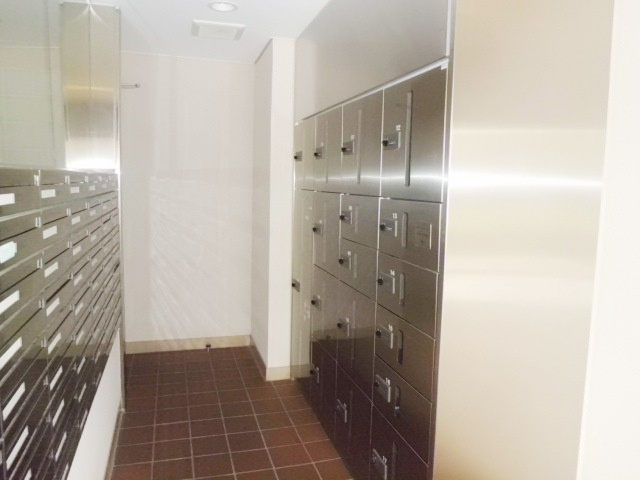 サニープレイス西芦屋2号館のその他共用部分|宅配BOX