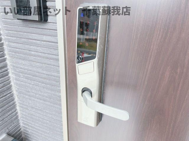 サンライズ・ガーデンⅢの玄関|収納もある玄関です