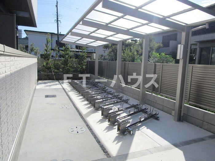 D-ガルデニアのその他共用部分|ファミリーマート菅野一丁目店