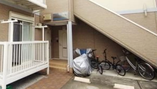 ドミールのエントランス