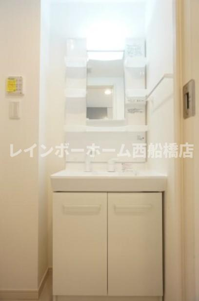 リブリ・ラシーナⅡの洗面所