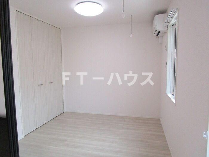 D-ガルデニアの洋室