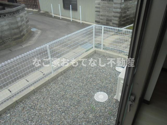 【庭】 | Primavera | ※写真は別号室