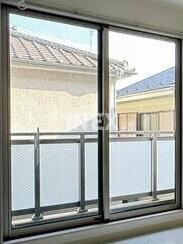 横浜市磯子区中原１丁目のアパートのバルコニー