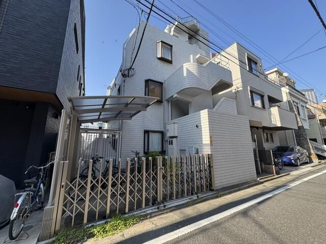 ニューベルハイツのエントランス