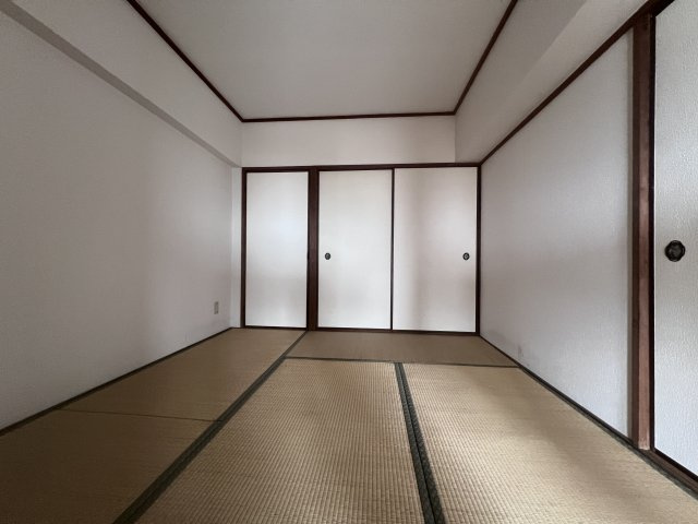 パラッシオ舞子の和室