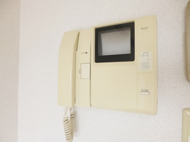 アルビオン田端の設備|モニター付きインターホンです